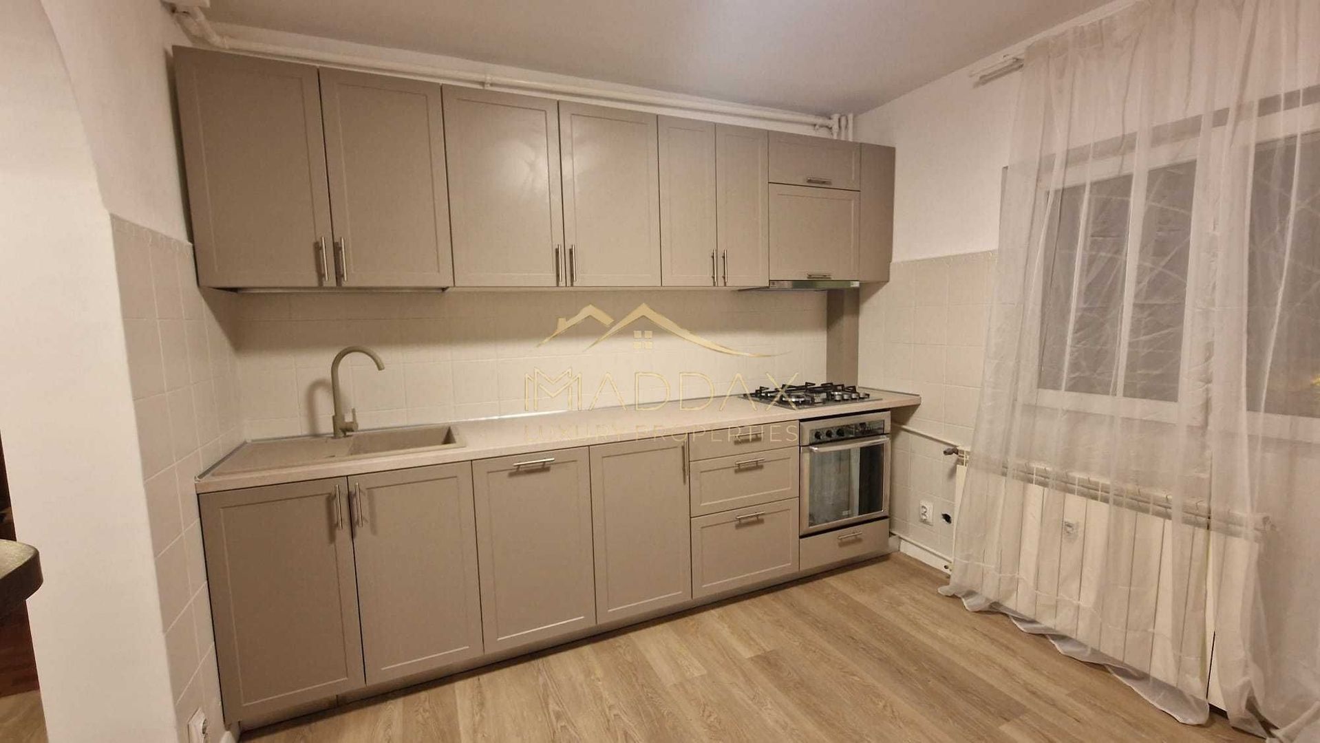 Apartament 3 camere decomandat, 2 băi | 7 min Metrou Timpuri Noi - Poză 5