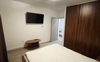 Apartament 3 camere de vânzare | Șelimbăr | 54 mp | parcare - Poză 2