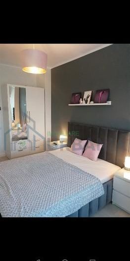 Inchiriez ap complex royal town cu parcare inclusa - Poză 2