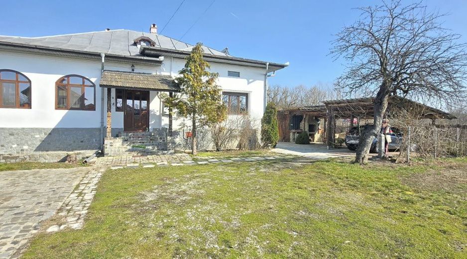 Proprietate de excepție în Lelești – la doar 8 km de Târgu Jiu - Poză 28