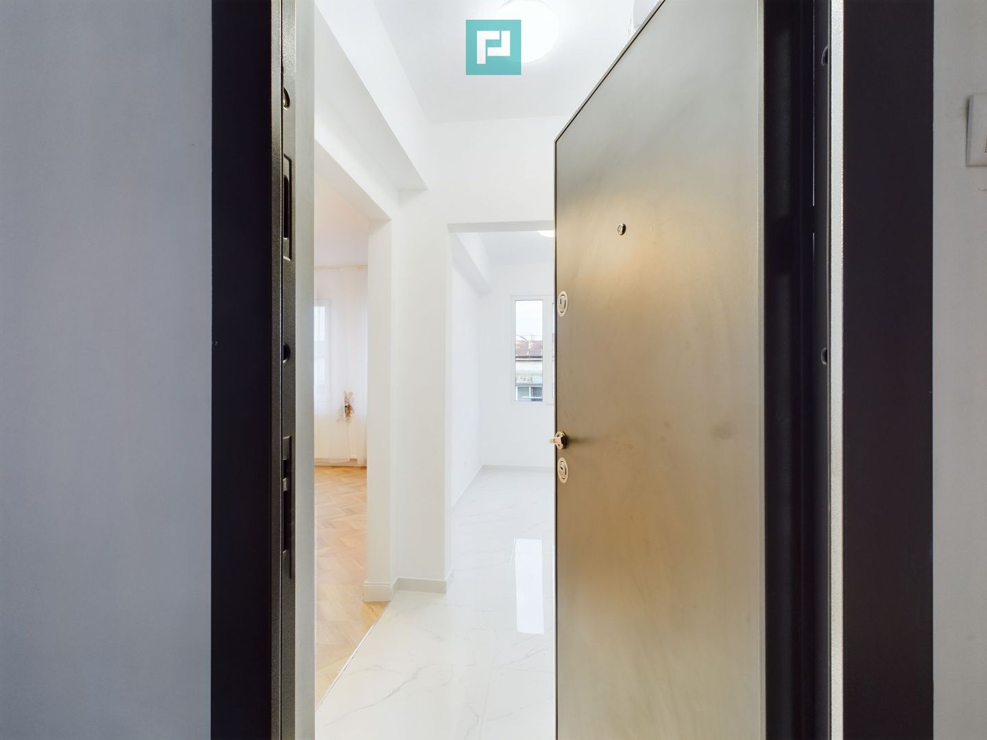 Apartament Ultracentral la 5 Minute de Parcul Cișmigiu–Locuința Ideala - Poză 2