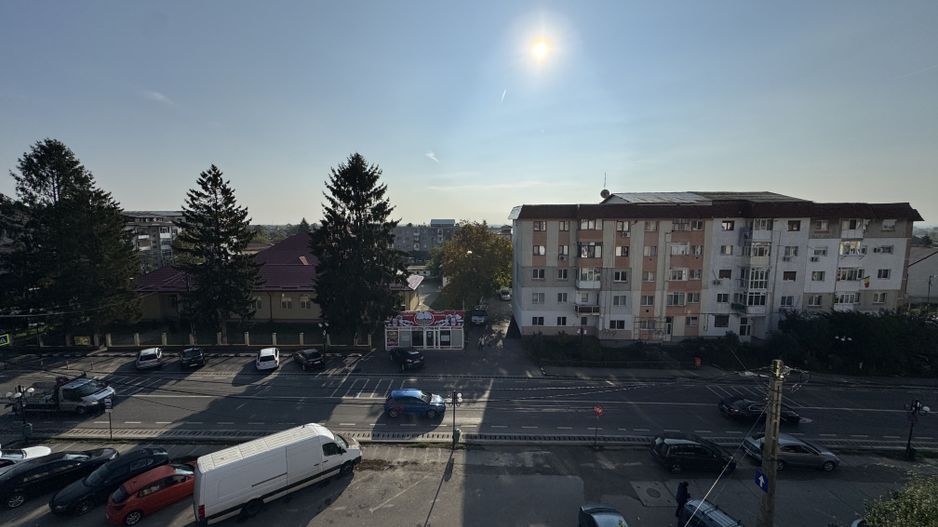 Apartament 3 camere 60 mp bloc 1980 central Filipesti de Padure! - Poză 24