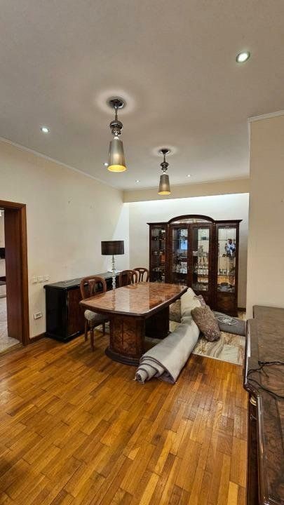 Casa individuala (singur in curte), zona centrala - Poză 7