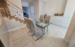 Casa 3 Camere Zona Centru, Complet Renovata si Mobilata - Poză 21