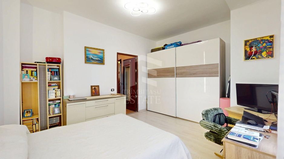 Apartament interbelic cu 3 camere, 124 mp, vis-à-vis de - Poză 3