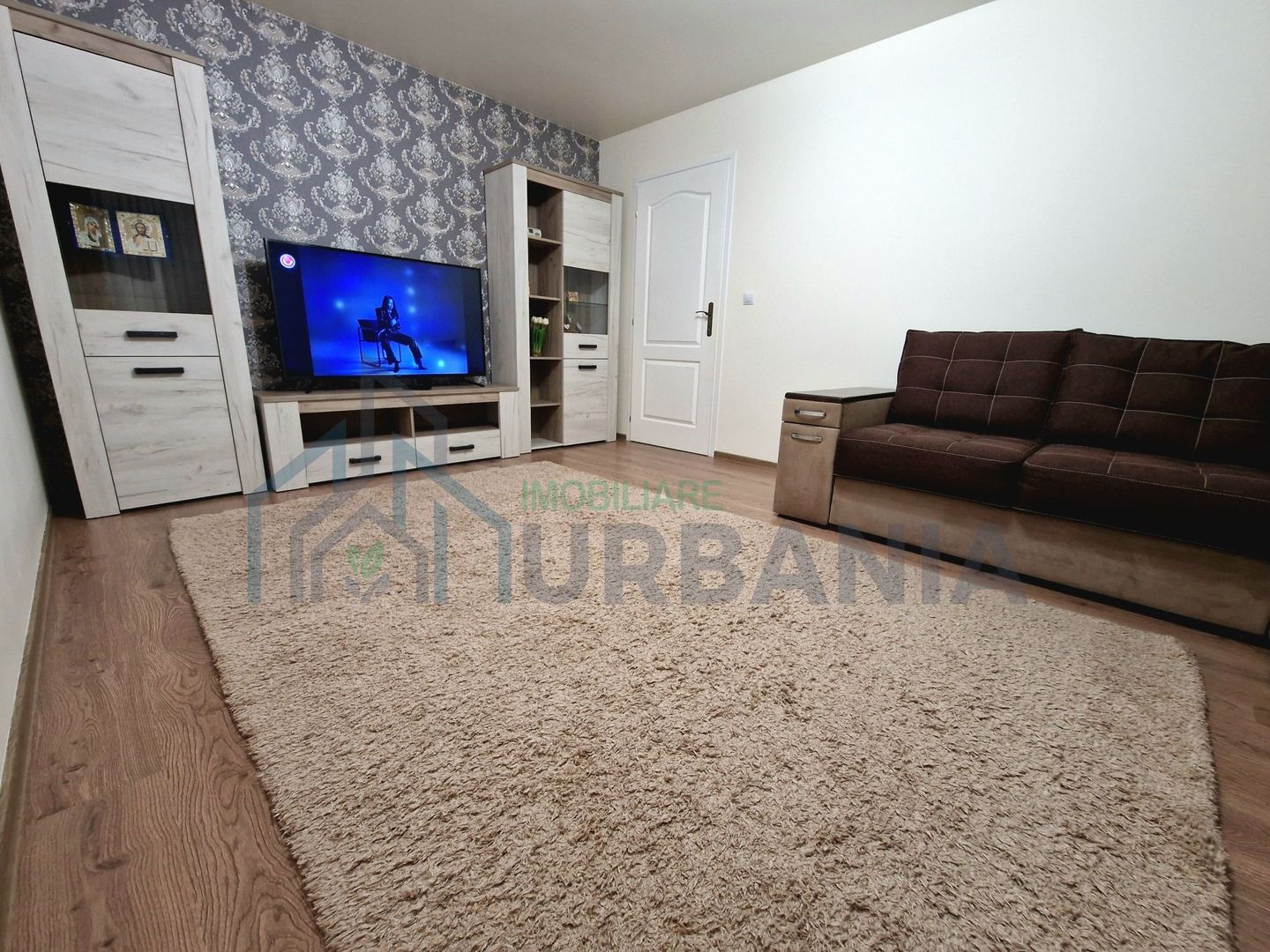 Apartament 2 camere, total decomandat, CUG, Iași – prima închiriere, stație în fața scării - Poză 4