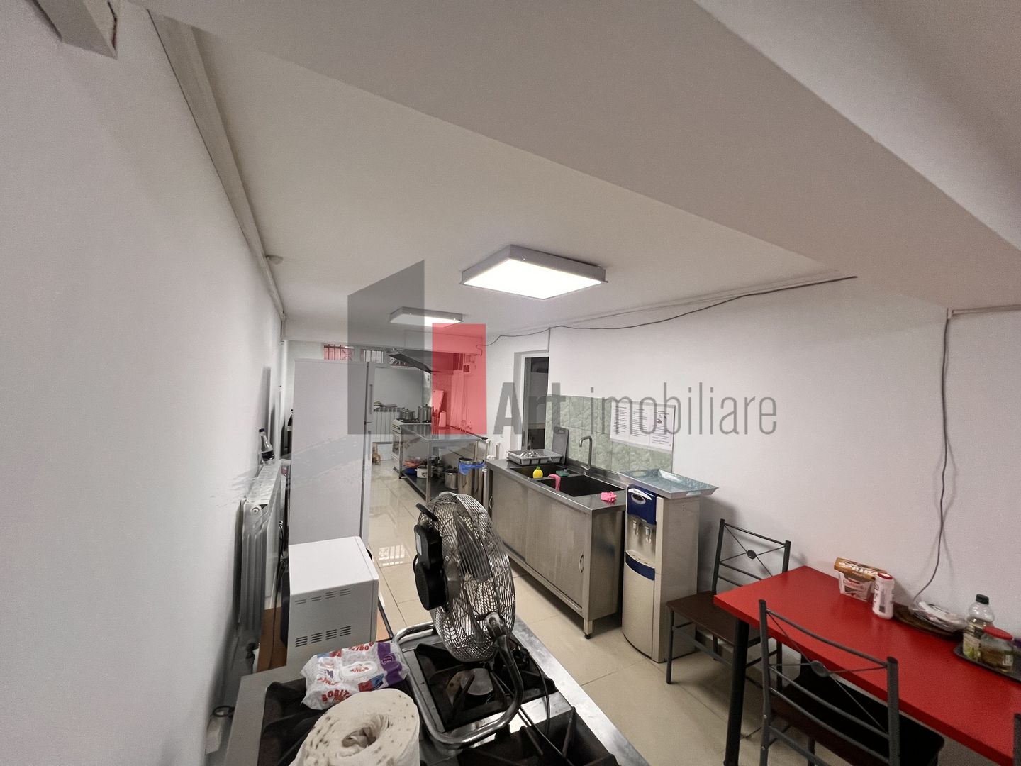 Apart Hotel VILA P+2E+ MANSARDA ,  7 garsoniere,  apartamante cu  2 camere si 3. - Poză 8