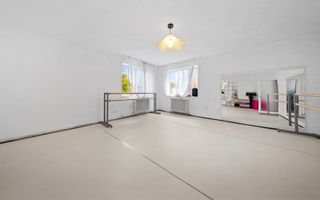 Apartament 4 camere, 160 mp, curte 165 mp, garaj | Andrei Muresanu - Poză 4