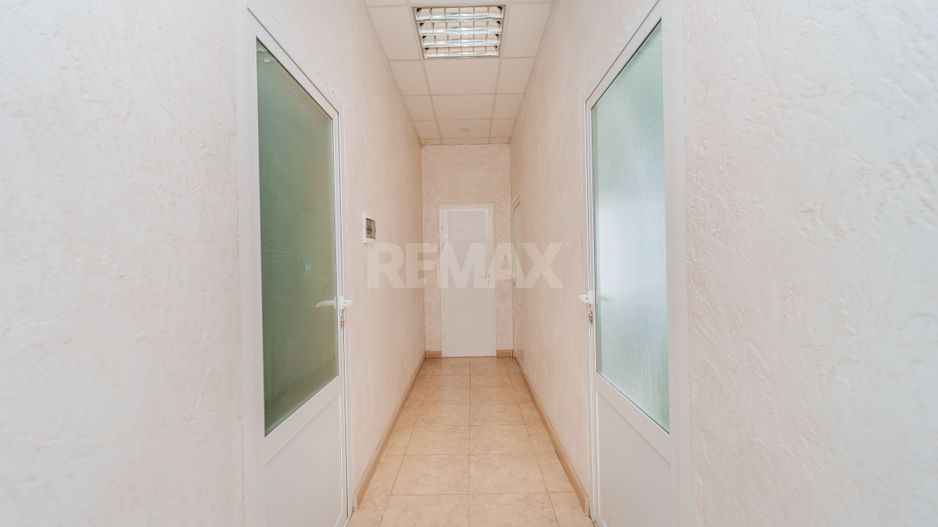 VÂNZARE I SPAȚIU COMERCIAL I STRĂȘENI SIREȚ I 293 m² - Poză 10