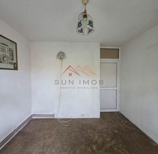 Apartament 2 camere, ultracentral, Campina, Prahova - Poză 6