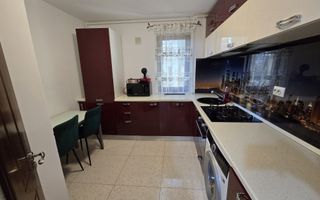 Apartament 3 camere etaj 1 - Poză 5