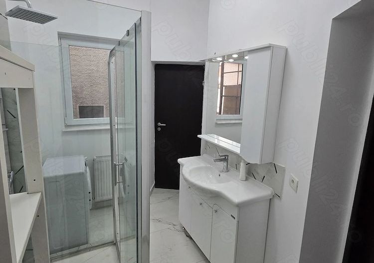 Apartament complet renovat Bulevardul Lascar Catargiu - Poză 3
