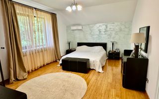 Vila care redefinește echilibrul între rafinament, spațiu și liniște - Poză 43