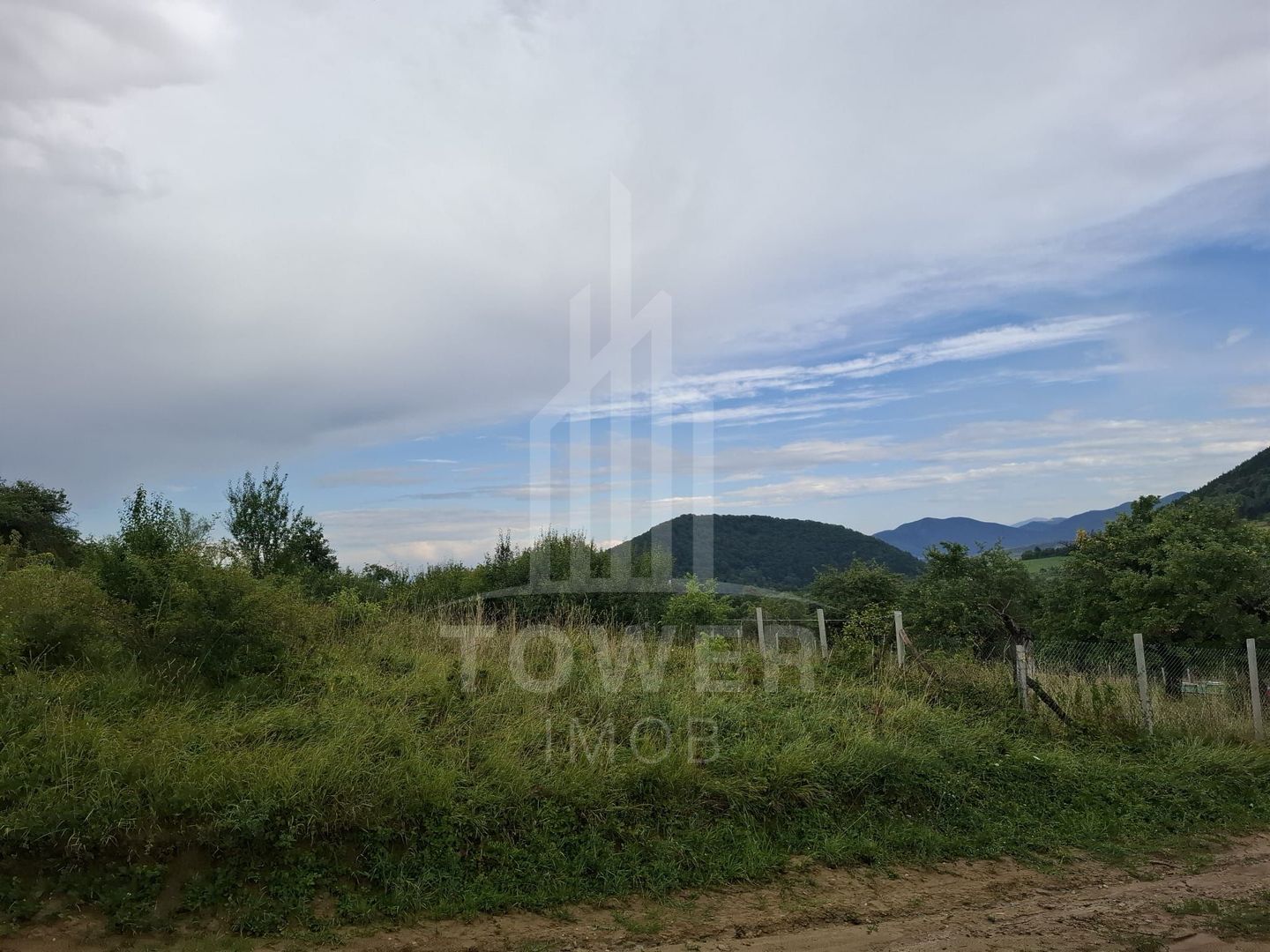 Teren de vânzare în Fântânele, 1512 mp, cu priveliște panoramică spre munți - Poză 7