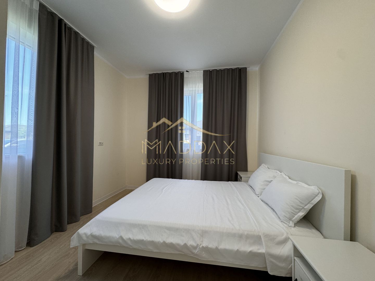 Vila 4 camere de inchiriat II Corbeanca II 2 Locuri de parcare - Poză 10