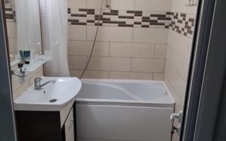 APARTAMENT 3 CAMERE – MICRO 17 – RENOVAT – ETAJ 3/4 – 64 MP - Poză 6