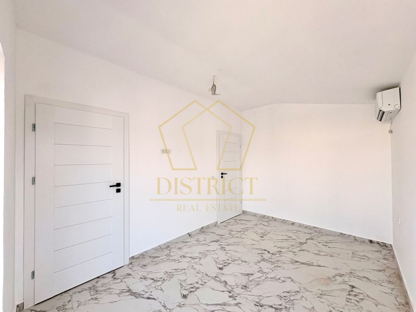 Penthouse cu 3 camere si terasa de 45mp | zona Antenei | Giroc - Poză 6