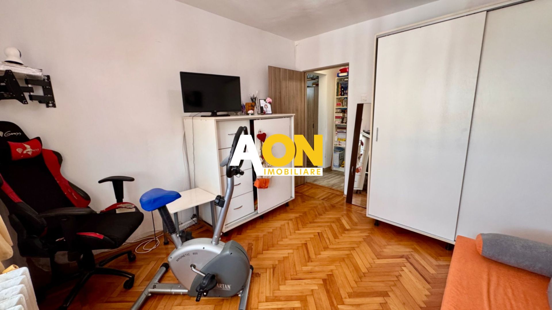 Apartament 3 camere decomandat de vânzare – zona Cetate - Poză 8