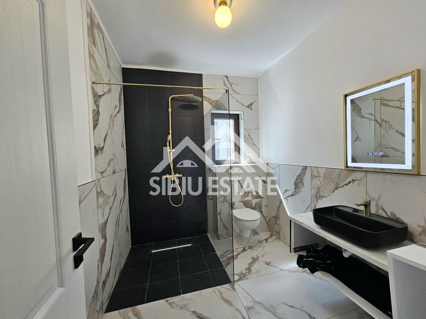 Casa mobilată 4 camere  Sibiu Calea Cisnadiei, NOU - Poză 7