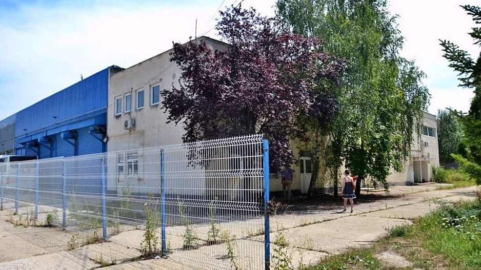 Mioveni - Hala, birouri, anexe, platforma De Inchiriat - Poză 12