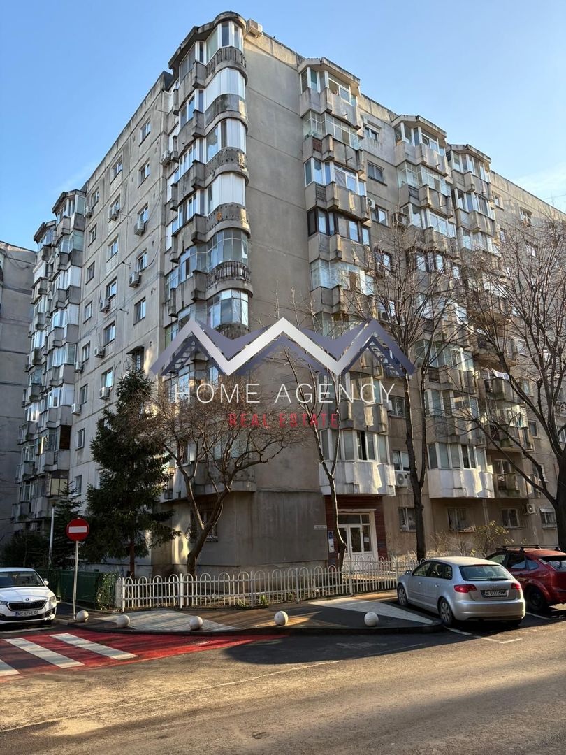 Apartament 3 camere lângă metrou - Str. Ileana Cosânzeana, parc Sebastian - Poză 1