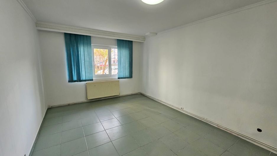 Inchiriere spatiu 75 mp, Tudor Vladimirescu - Poză 3