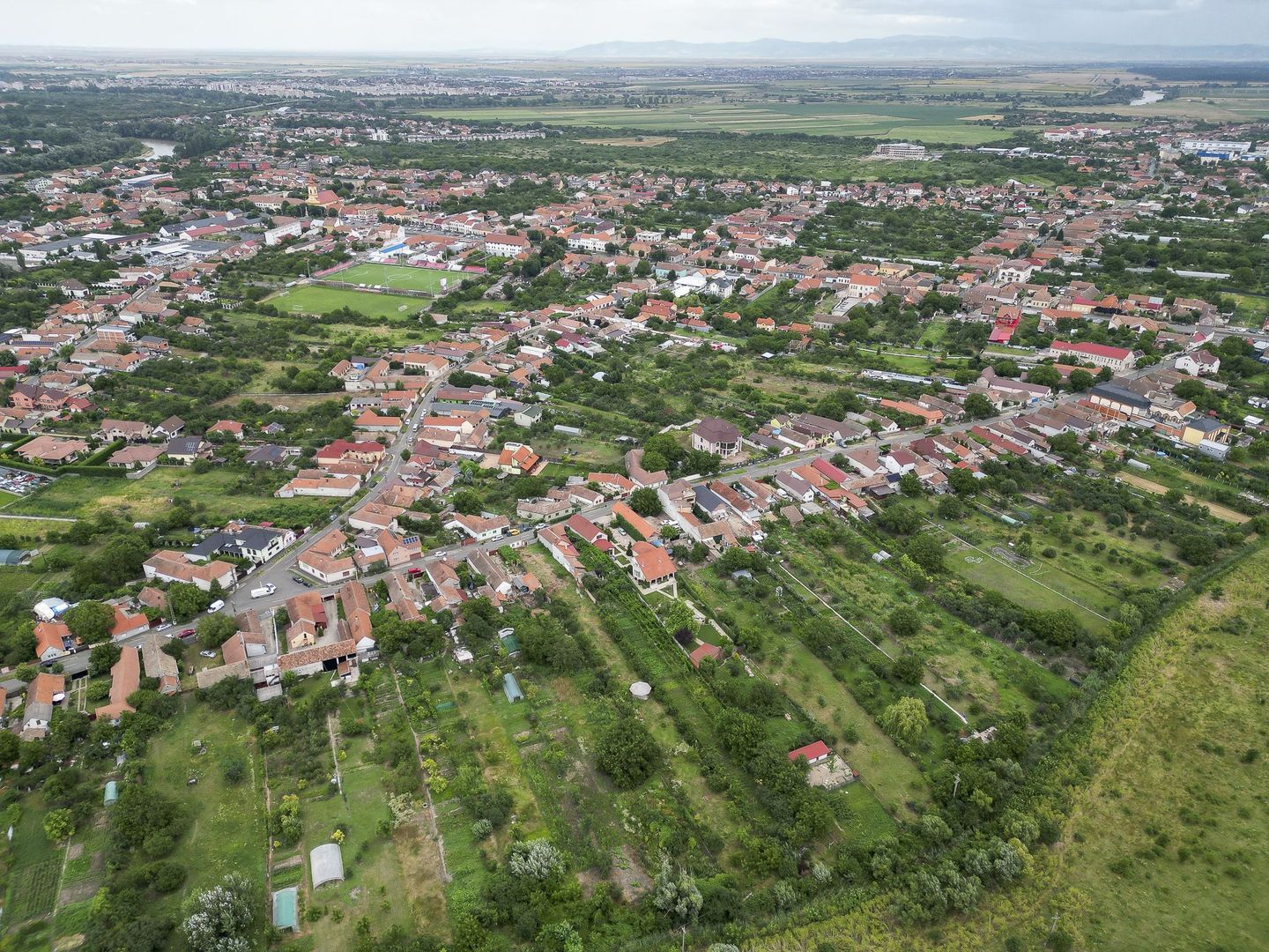 Teren intravilan 2311mp, 35 euro mp - Poză 3