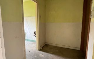 Apartament cu 2 camere, Micro 4 – Etaj 4/4 - Poză 4