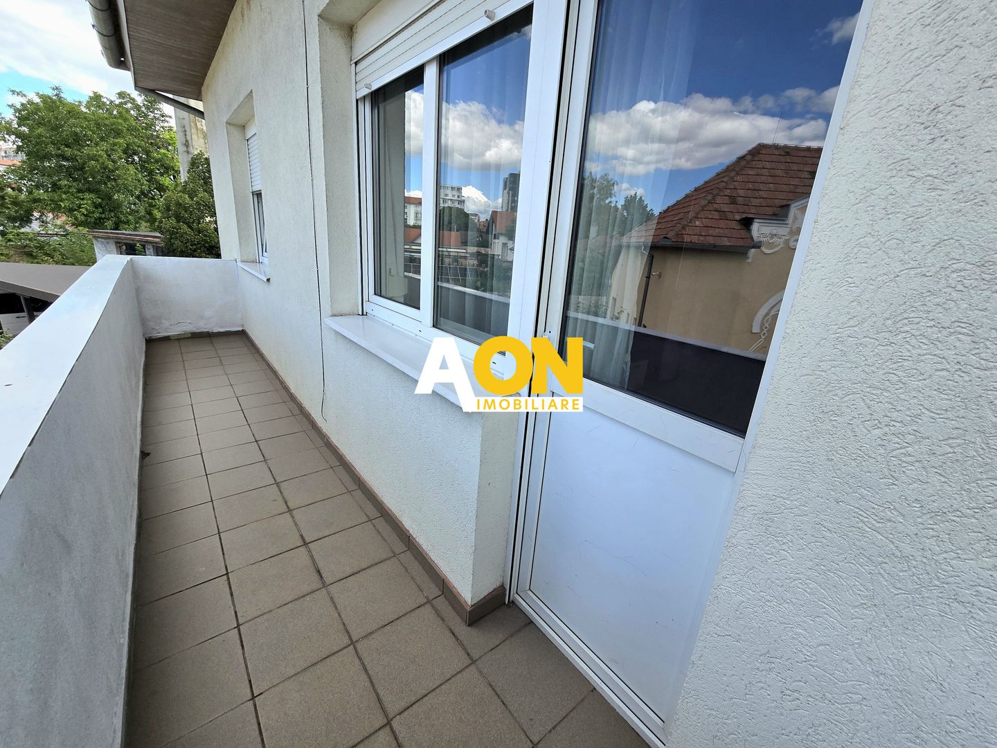 Apartament cu 2 Camere, Etaj 1, Loc de Parcare, Zona Centru - Poză 7