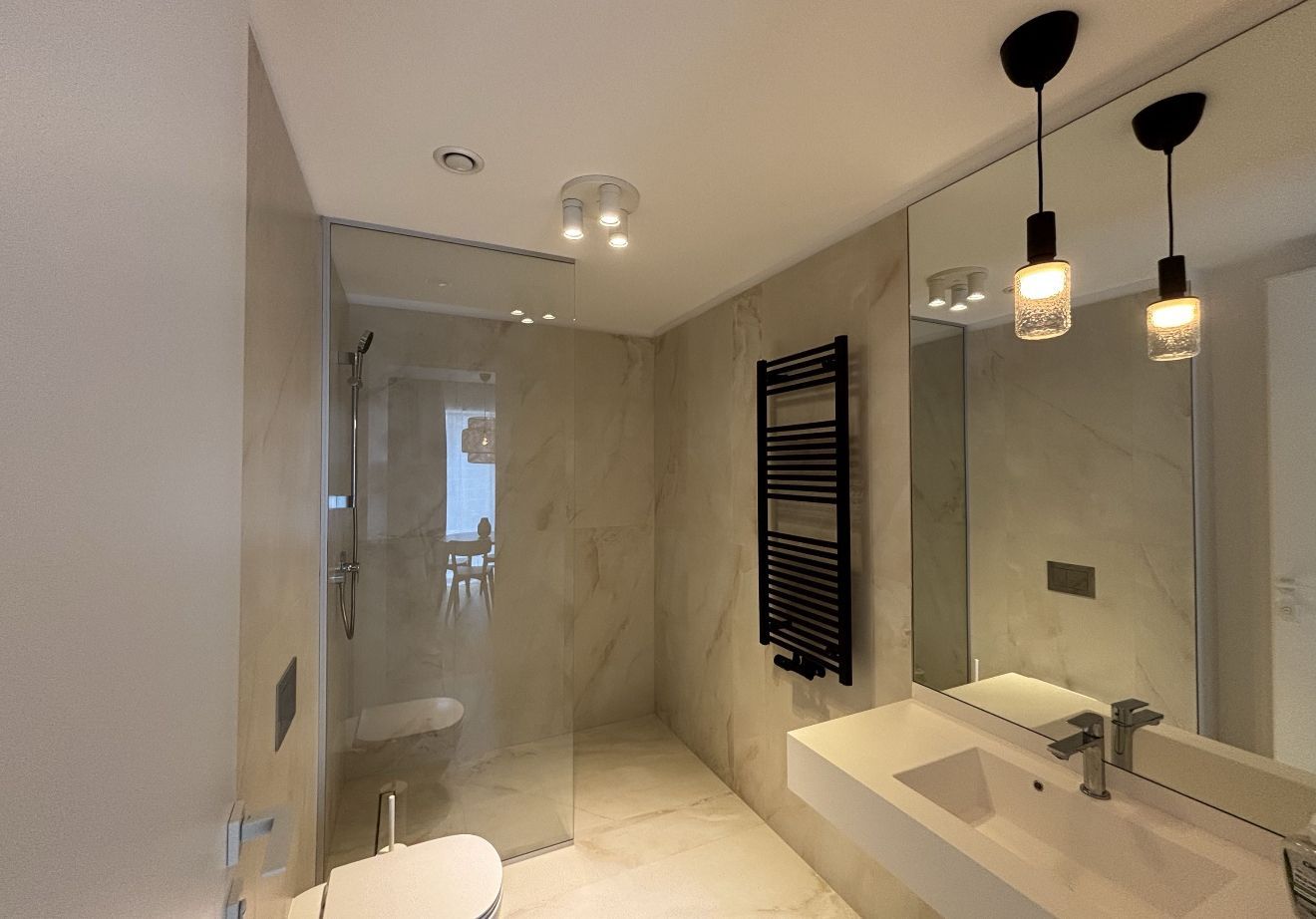 AP. 2 CAMERE ONE LAKE CLUB,SPA, SALA FITNESS,PISCINA,PAZA24/7,CENTRALA - Poză 4