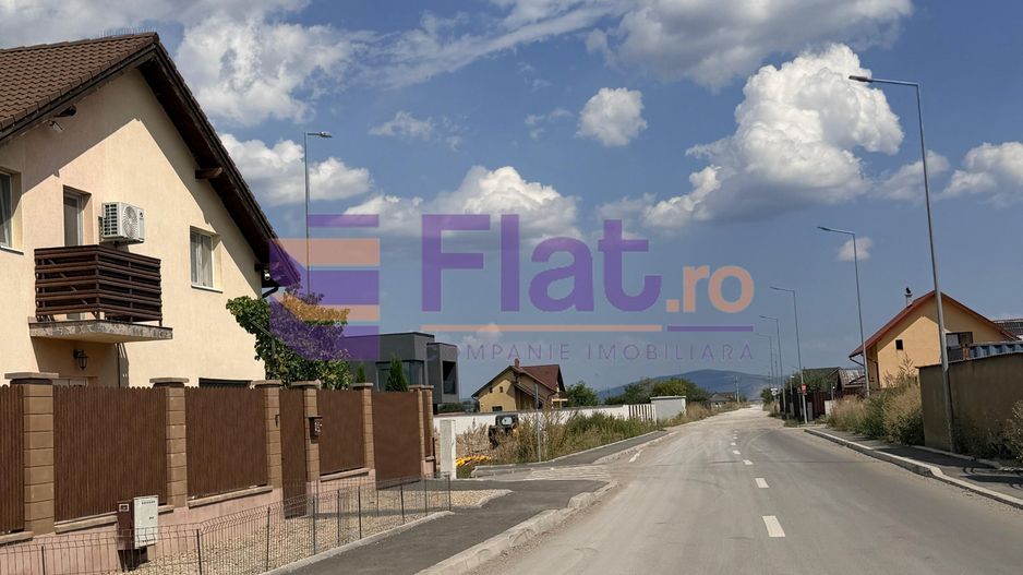 Teren intravilan de vânzare în Hărman, Brașov cu utilitati - Poză 1
