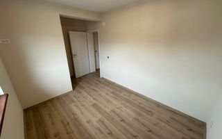 Duplex cu camera pe parter - Poză 19