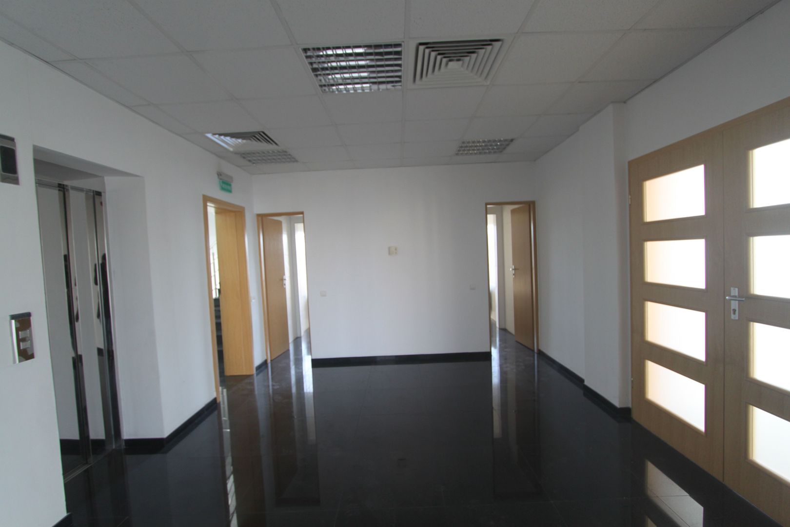 Spatiu birouri- 526mp -4734 euro/luna+TVA - zona Semicentrala - Poză 5