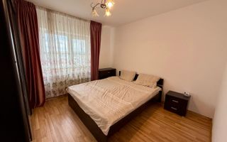 De vanzare apartament 2 camere decomandat - Poză 3