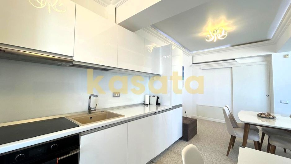 3 camere I White Tower I vedere panoramica I terasa 27 mp I et 7 - Poză 9