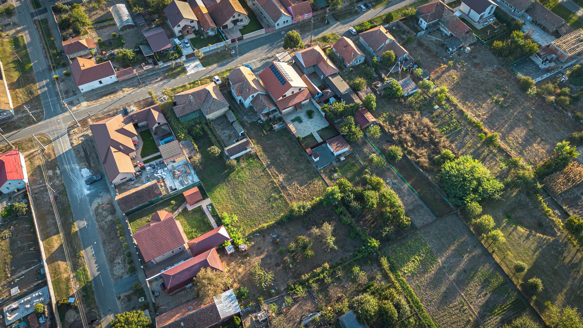 Casă/vilă cu 6 camere în Curtici - Poză 45