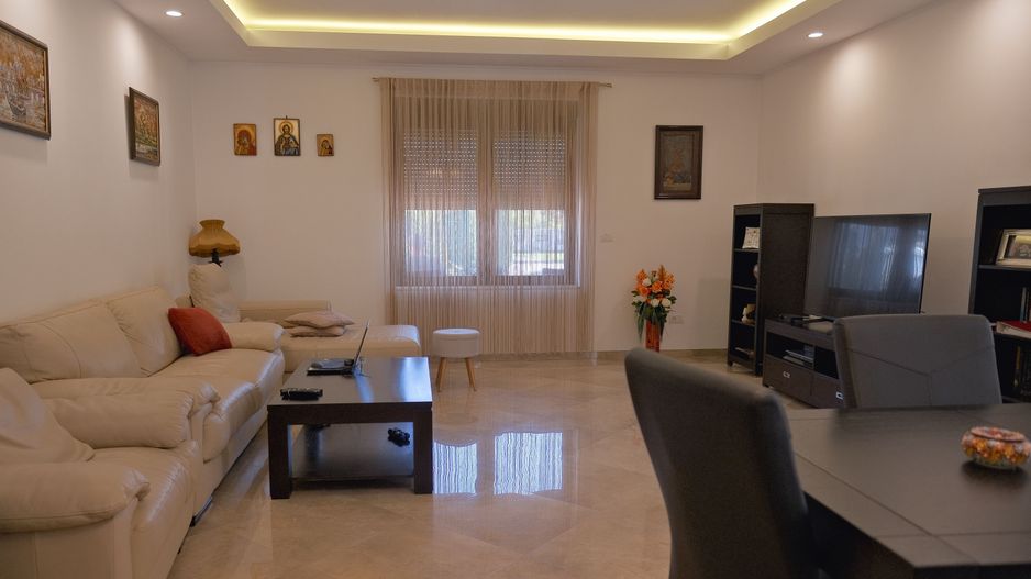 Vila tip Ranch langa Padure - Poză 8