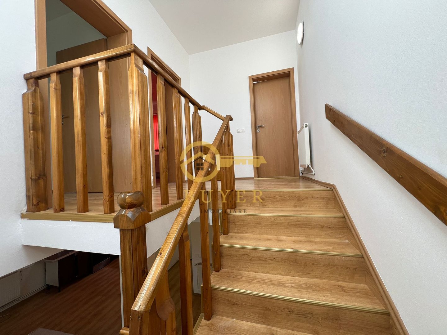 Casa de vanzare in Sura Mare- Mobilata si utilata - Poză 9