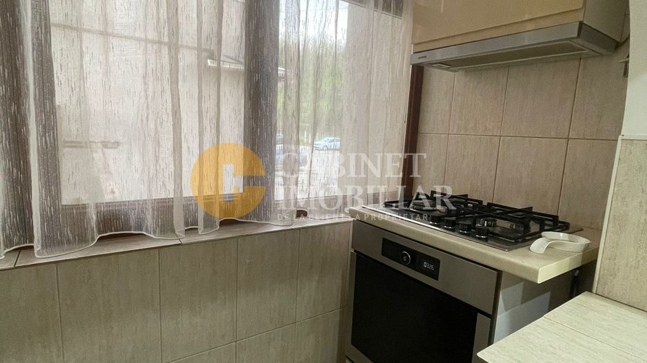 Nicolina Parter Inalt Apartament cu 2 Camere Decomandat 47 mp - Poză 6