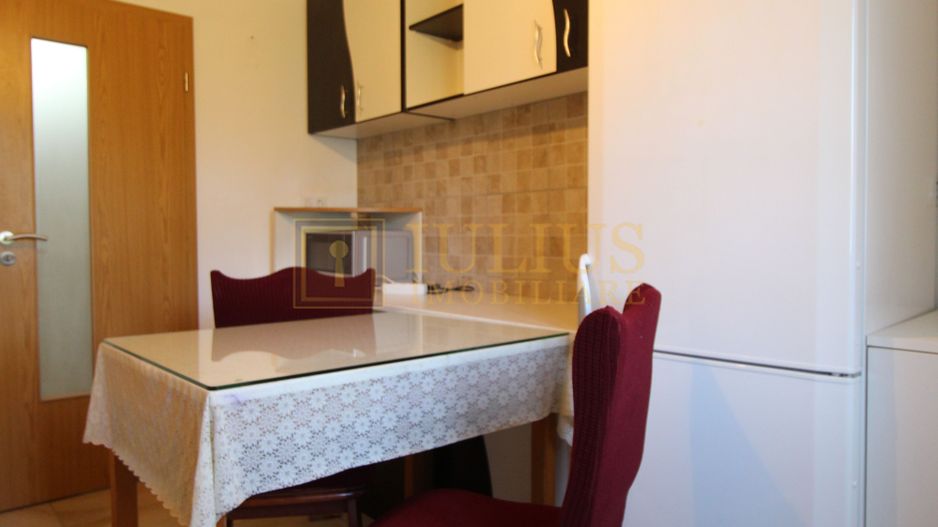 Zona Aradului, 3 camere + 2 bai, centrala proprie. - Poză 3