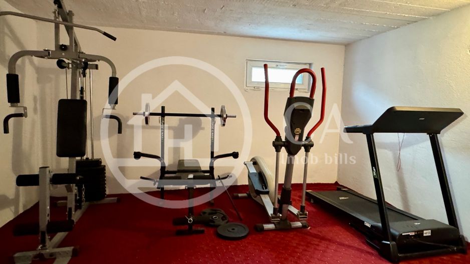 Casă de vânzare cu 6 camere in cartierul Tineretului, Oradea - Poză 25