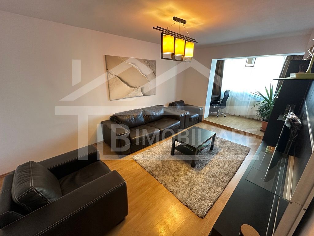 Apartament cu 3 camere, 82mp, Zona B-dul Pandurilor - Poză 2