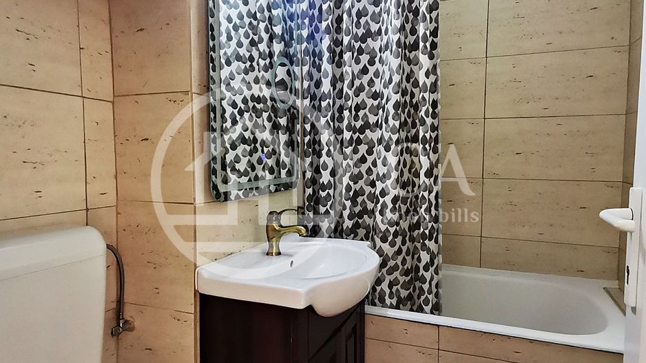 Apartament de inchiriat cu 3 camere in zona Dacia , Oradea - Poză 8