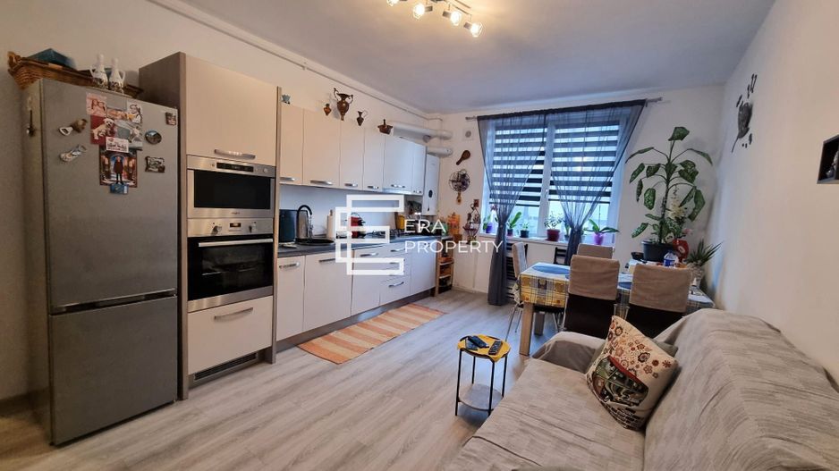 Apartament 3 camere - etaj 2- 54mp- Selimbar zona Profi - Poză 3