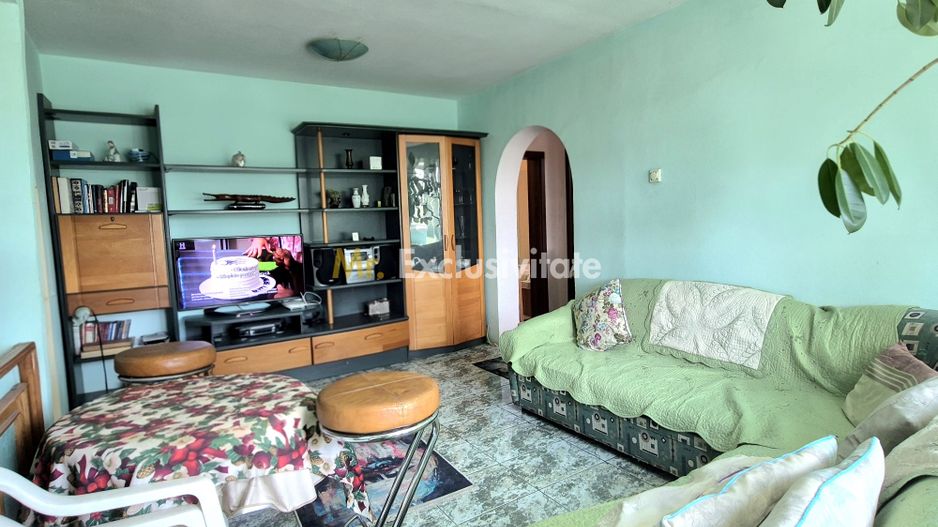 Apartament 3 camere - metrou 1 Dec. - Poză 7