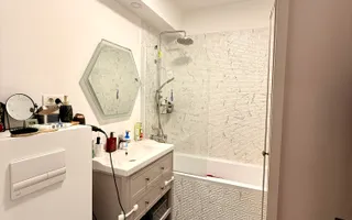 Apartament la cheie / 3 camere / Zona Eroilor - Poză 15
