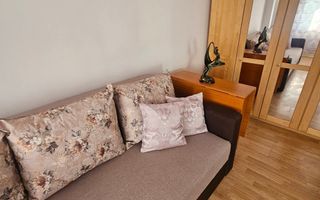 De închiriat garsonieră – zona Liceului Economic - Poză 1