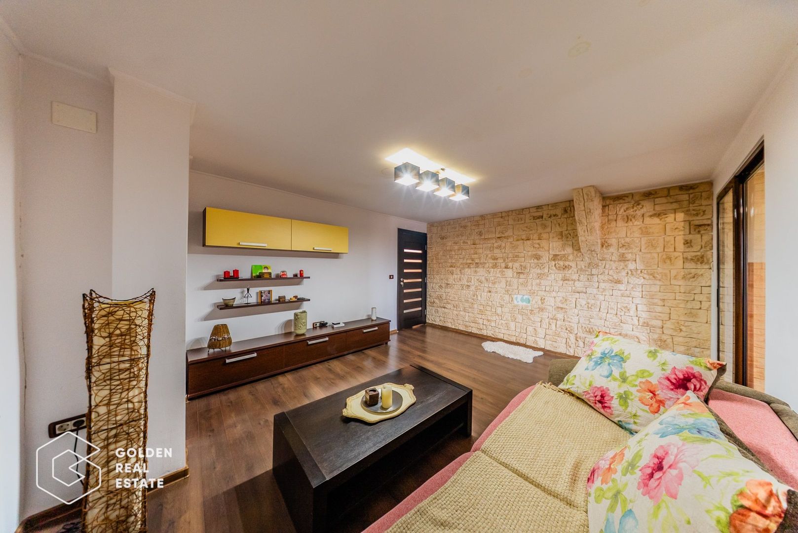 Apartament 2 camere, semidecomandat, zona Bujac, etaj 2 - Poză 14