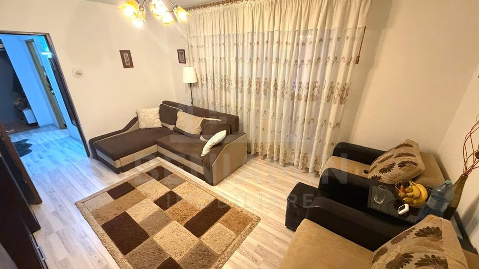 3 camere semidecomandat etaj 3 mobilat utilat - Valea Rosie - 69mp - Poză 2