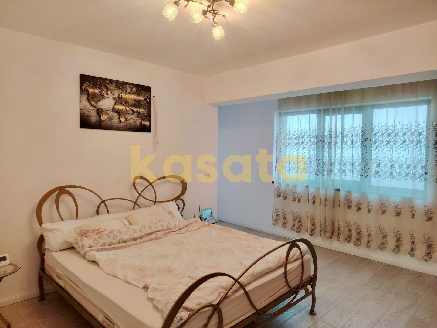 Apartament spațios cu 4 camere – ideal pentru familie | Casa Presei - Poză 4